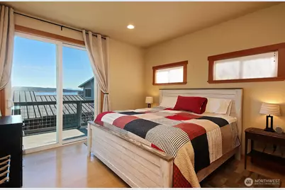 896 Snowshoe Place, Greenbank, WA 98253 - Photo 29