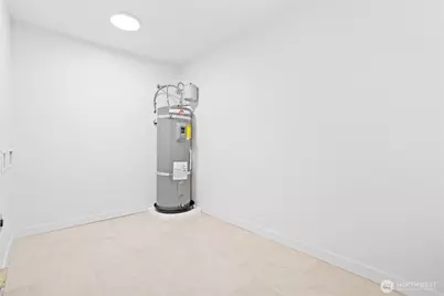 10405 13th Avenue Ct S, Tacoma, WA 98444 - Photo 15