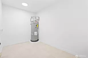 10405 13th Ave Ct S, Tacoma, WA 98444 - Photo 15