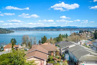 9928 64th Avenue S, Seattle, WA 98118 - Photo 27