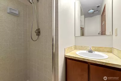 9928 64th Avenue S, Seattle, WA 98118 - Photo 25