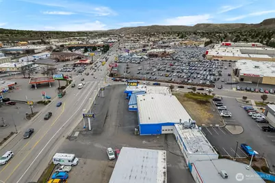 1424 N Wenatchee Avenue, Wenatchee, WA 98801 - Photo 7