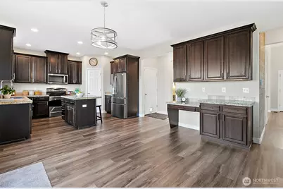 17002 110th Street Ct E, Bonney Lake, WA 98391 - Photo 13