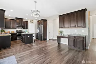 17002 110th St Ct E, Bonney Lake, WA 98391 - Photo 13