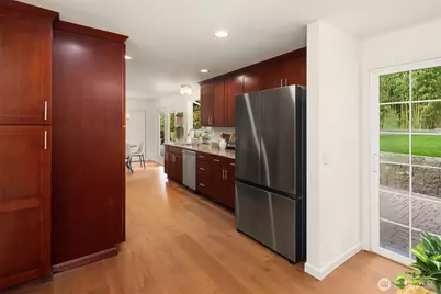 16708 NE 91st Place, Redmond, WA 98052 - Photo 15