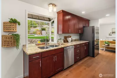 16708 NE 91st Place, Redmond, WA 98052 - Photo 13