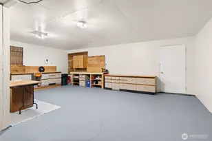 1601 Clearbrook Dr SE, Lacey, WA 98503 - Photo 29