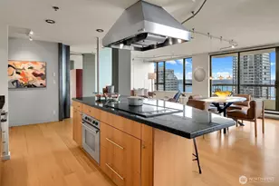 2201 3rd Ave, Seattle, WA 98121 - Photo 11