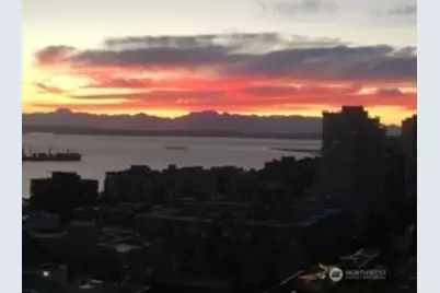 2201 3rd Avenue #2003, Seattle, WA 98121 - Photo 37