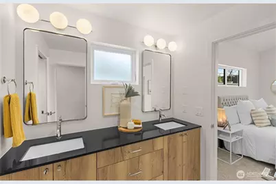 8335 B 12th Avenue NW, Seattle, WA 98117 - Photo 11