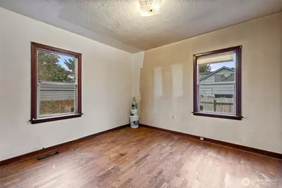 125 S 64th Street, Tacoma, WA 98408 - Photo 17