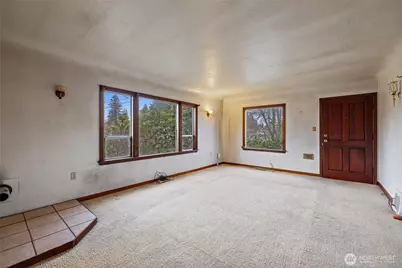 125 S 64th Street, Tacoma, WA 98408 - Photo 5