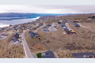 126 Mira Vista Drive, Chelan, WA 98816 - Photo 7