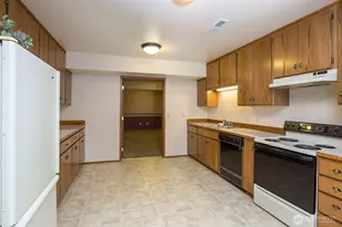 527 S Liberty St, Port Angeles, WA 98362 - Photo 25