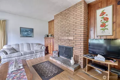 2224 Ross Road, Point Roberts, WA 98281 - Photo 3