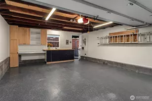 1915 35th Ave W, Seattle, WA 98199 - Photo 29