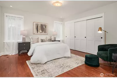 1915 35th Avenue W, Seattle, WA 98199 - Photo 13