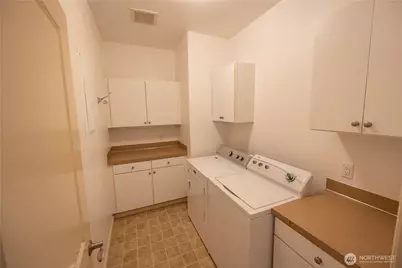 320 E 32nd Street #305, Tacoma, WA 98404 - Photo 21