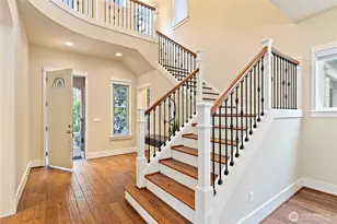 17248 NE 46th Ct, Redmond, WA 98052 - Photo 3