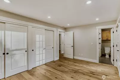 15624 NE 159th Street, Woodinville, WA 98072 - Photo 17