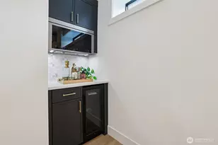 3714 Bagley Ave N, Seattle, WA 98103 - Photo 35