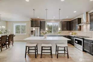 4764 244th Ct SE, Sammamish, WA 98029 - Photo 9