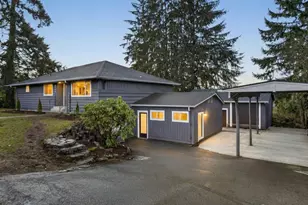 2734 Sunset Dr W, University Place, WA 98466 - Photo 1