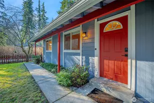 13808 Cascadian Way, Everett, WA 98208 - Photo 3