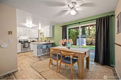 13808 Cascadian Way, Everett, WA 98208 - Photo 17