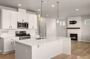 8761 69th Pl NE, Marysville, WA 98270 - Photo 9