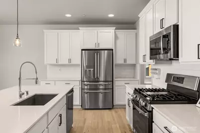 8761 69th Place NE, Marysville, WA 98270 - Photo 15