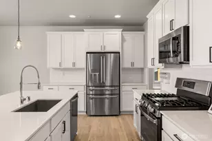 8761 69th Pl NE, Marysville, WA 98270 - Photo 15