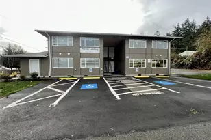 4617 189th St, SeaTac, WA 98188 - Photo 1