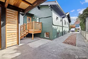 414 W Smith St, Seattle, WA 98119 - Photo 25