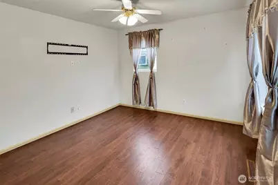 6423 S Montgomery Street, Tacoma, WA 98409 - Photo 5
