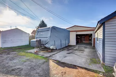 6423 S Montgomery Street, Tacoma, WA 98409 - Photo 33