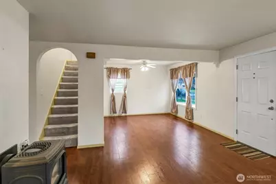 6423 S Montgomery Street, Tacoma, WA 98409 - Photo 13