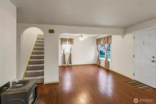 6423 S Montgomery St, Tacoma, WA 98409 - Photo 13