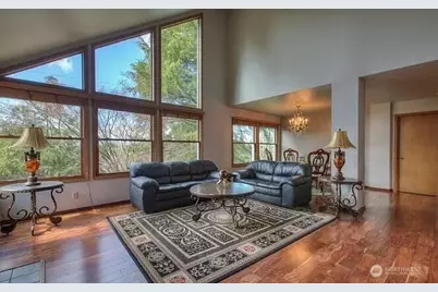 9502 S 200th Street, Kent, WA 98031 - Photo 3