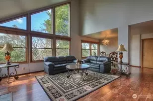 9502 S 200th St, Kent, WA 98031 - Photo 3