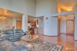 9502 S 200th St, Kent, WA 98031 - Photo 5