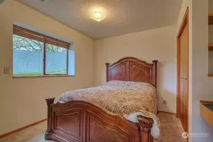 9502 S 200th St, Kent, WA 98031 - Photo 11