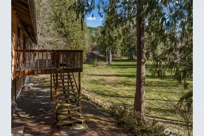 30703 SE 408th Street, Enumclaw, WA 98022 - Photo 11