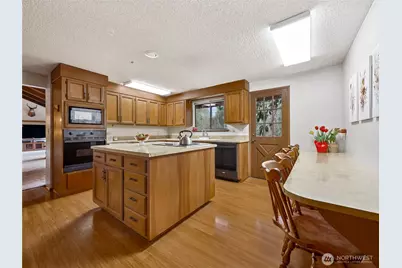 30703 SE 408th Street, Enumclaw, WA 98022 - Photo 17