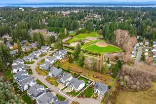 8711 NE Winslow Grove Ct, Bainbridge Island, WA 98110 - Photo 39