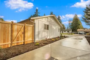 8708 NE 140th St, Kirkland, WA 98034 - Photo 25