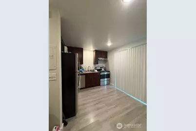 410 Murdock Street #6, Sedro Woolley, WA 98284 - Photo 5