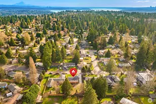 8708 NE 140th St, Kirkland, WA 98034 - Photo 3