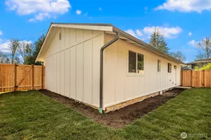 8708 NE 140th St, Kirkland, WA 98034 - Photo 25