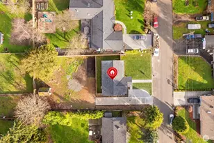 8708 NE 140th St, Kirkland, WA 98034 - Photo 23